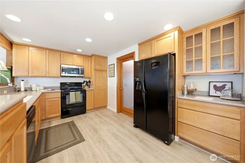 Property photo for 20611 6th Place W, Lynnwood photo 15