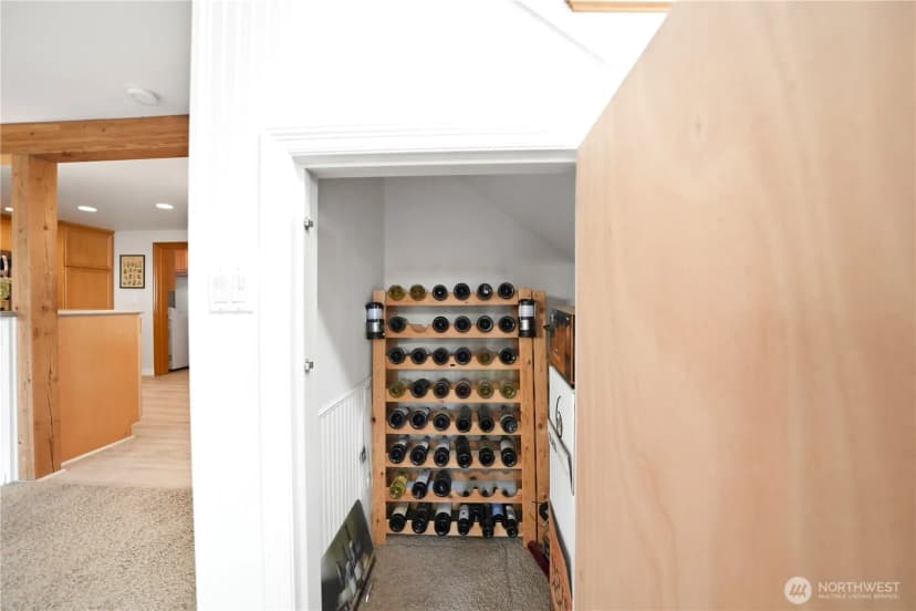 Property photo for 20611 6th Place W, Lynnwood photo 10