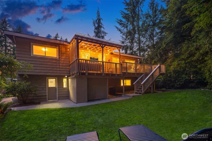Property photo for 23823 86th Avenue W, Edmonds photo 35