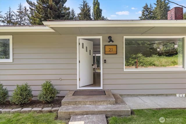 Property photo for 21 Maple Leaf Street, Raymond photo 3