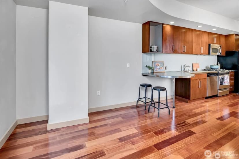Property photo for 910 Lenora Street #s1004, Seattle photo 11