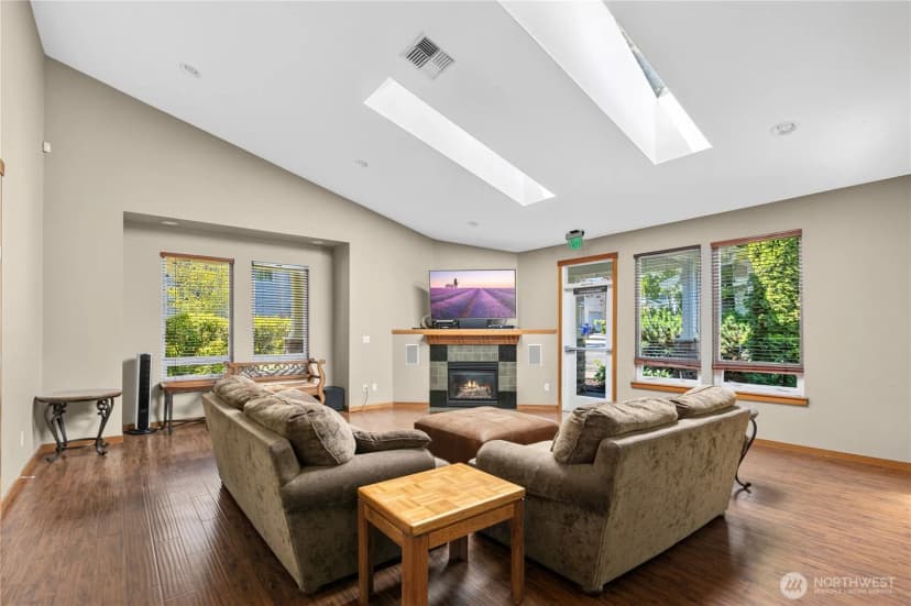Property photo for 1855 Se Trossachs Boulevard #2001, Sammamish photo 31