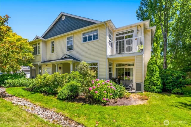 Property photo for 1855 Se Trossachs Boulevard #2001, Sammamish