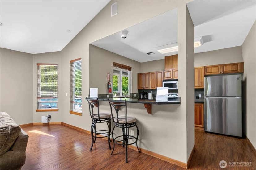 Property photo for 1855 Se Trossachs Boulevard #2001, Sammamish photo 32