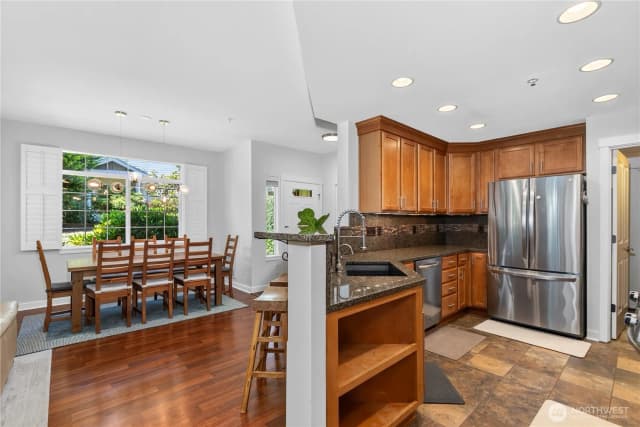 Property photo for 1855 Se Trossachs Boulevard #2001, Sammamish photo 5