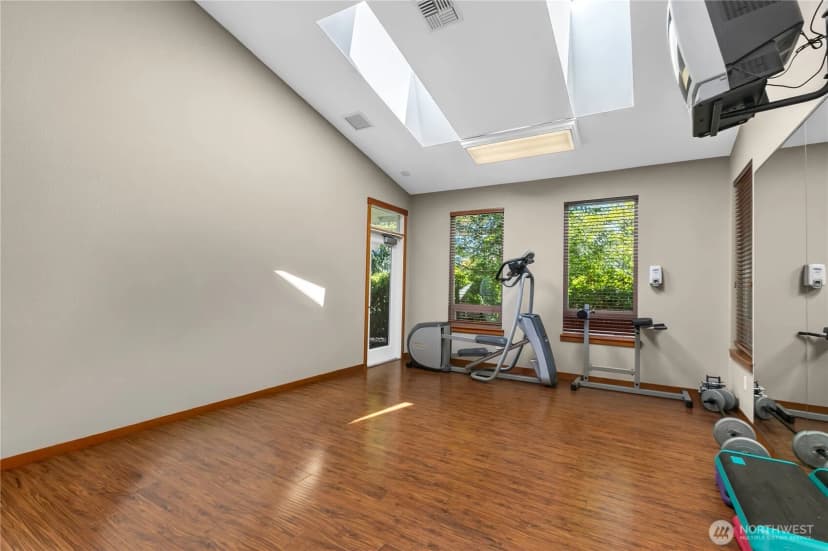 Property photo for 1855 Se Trossachs Boulevard #2001, Sammamish photo 33