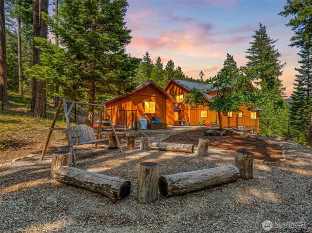 Property photo for 6725 Forest Ridge Drive, Wenatchee photo 4