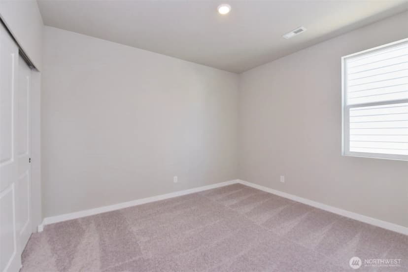 Property photo for 9752 Brown Street Se, Yelm photo 6