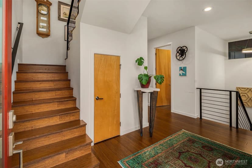 Property photo for 431 26th Avenue E, Seattle photo 27