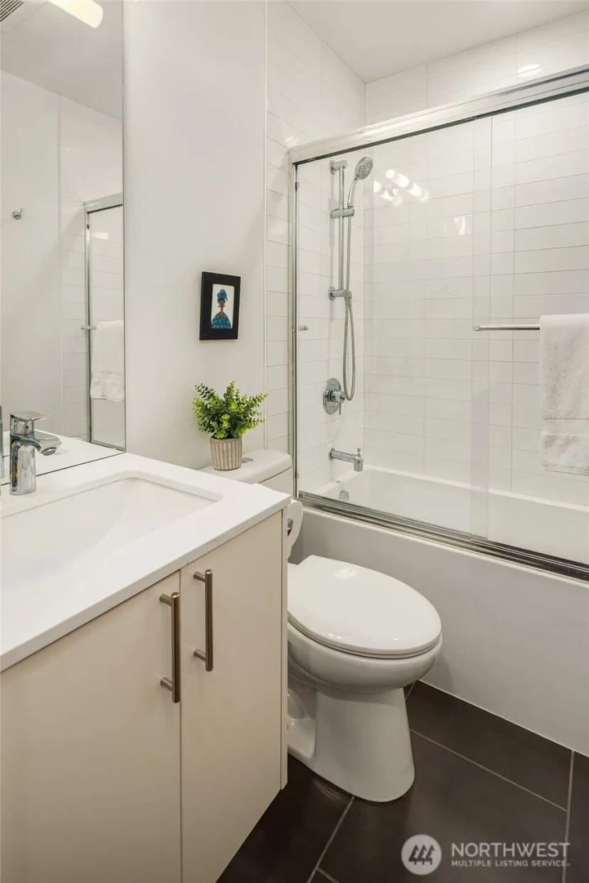 Property photo for 431 26th Avenue E, Seattle photo 25
