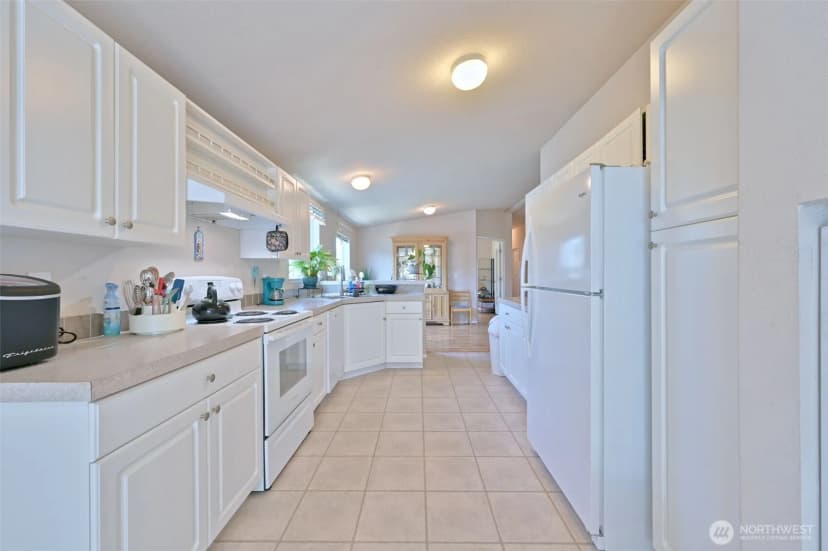 Property photo for 2012 94th Street Ct E, Tacoma photo 26