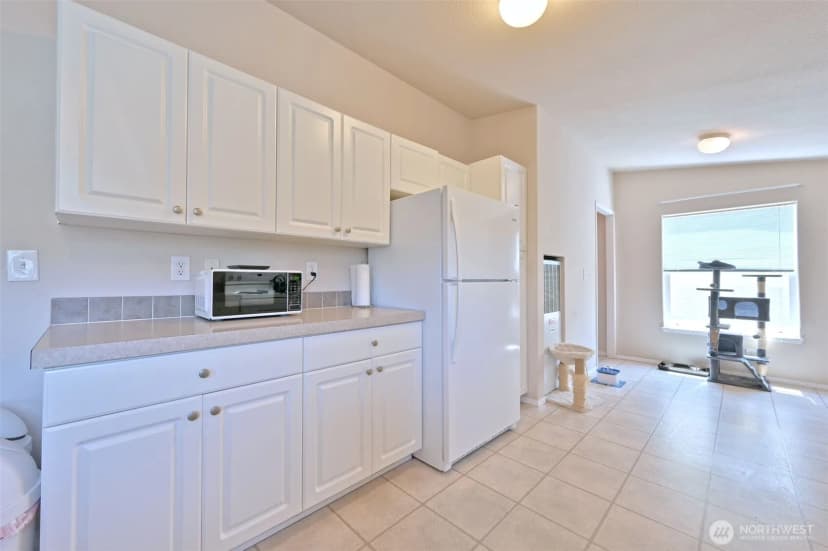 Property photo for 2012 94th Street Ct E, Tacoma photo 24