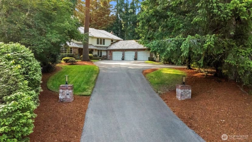 Property photo for 14629 Ne 181st Place, Woodinville photo 2