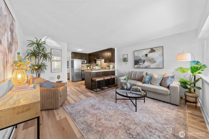 Property photo for 752 Bellevue Avenue E #212, Seattle