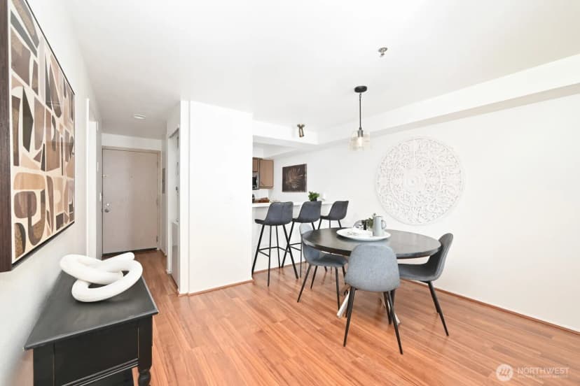 Property photo for 530 Melrose Avenue E #605, Seattle photo 12