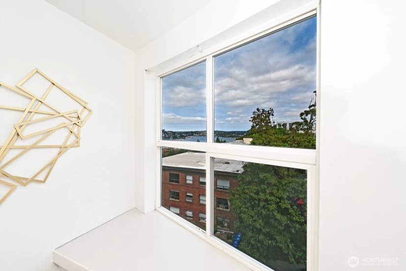 Property photo for 530 Melrose Avenue E #605, Seattle photo 21