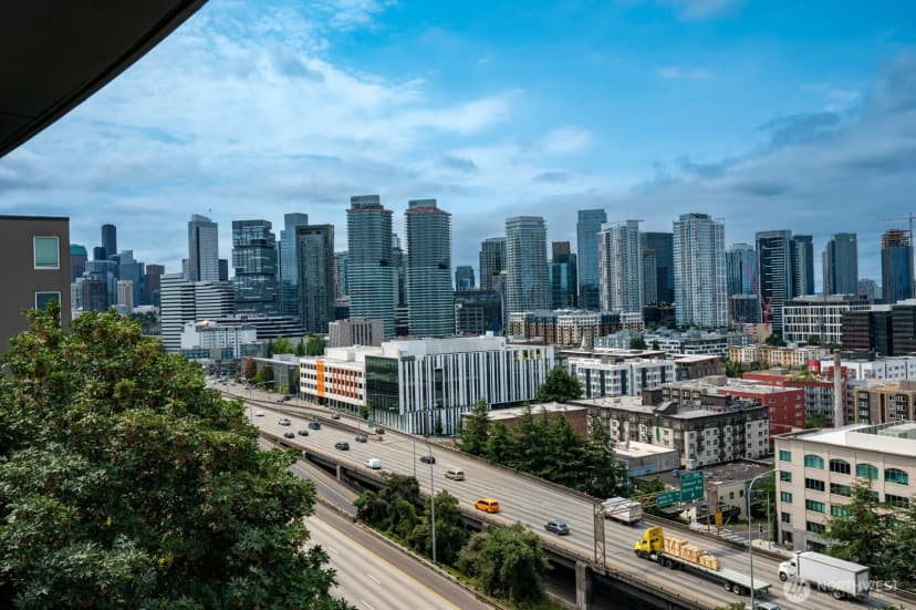 Property photo for 530 Melrose Avenue E #605, Seattle photo 34