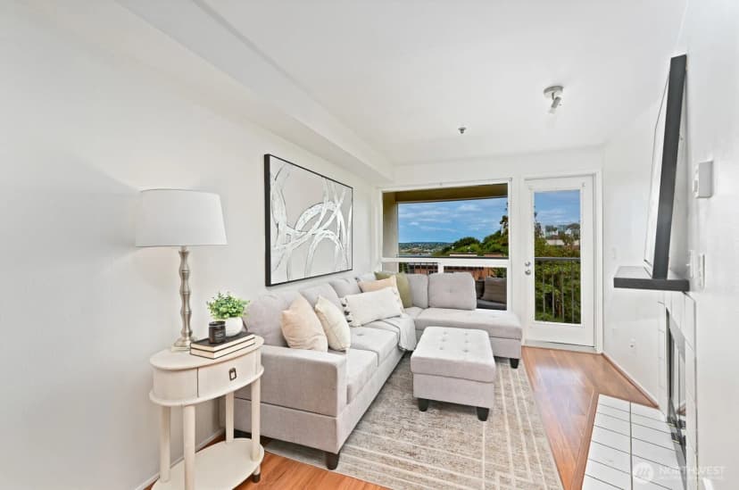 Property photo for 530 Melrose Avenue E #605, Seattle photo 15
