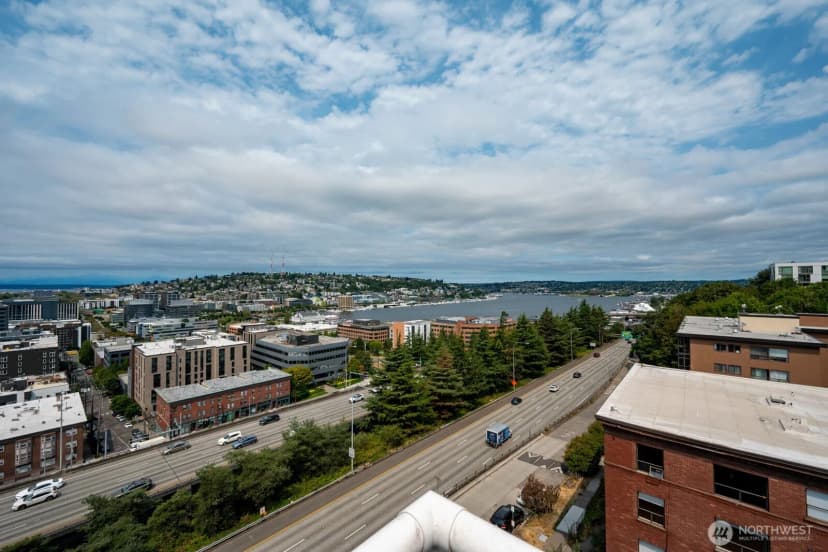 Property photo for 530 Melrose Avenue E #605, Seattle photo 33