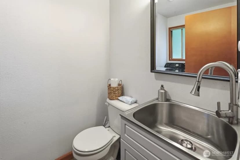 Property photo for 18910 Bothell Everett Highway #d4, Bothell photo 9