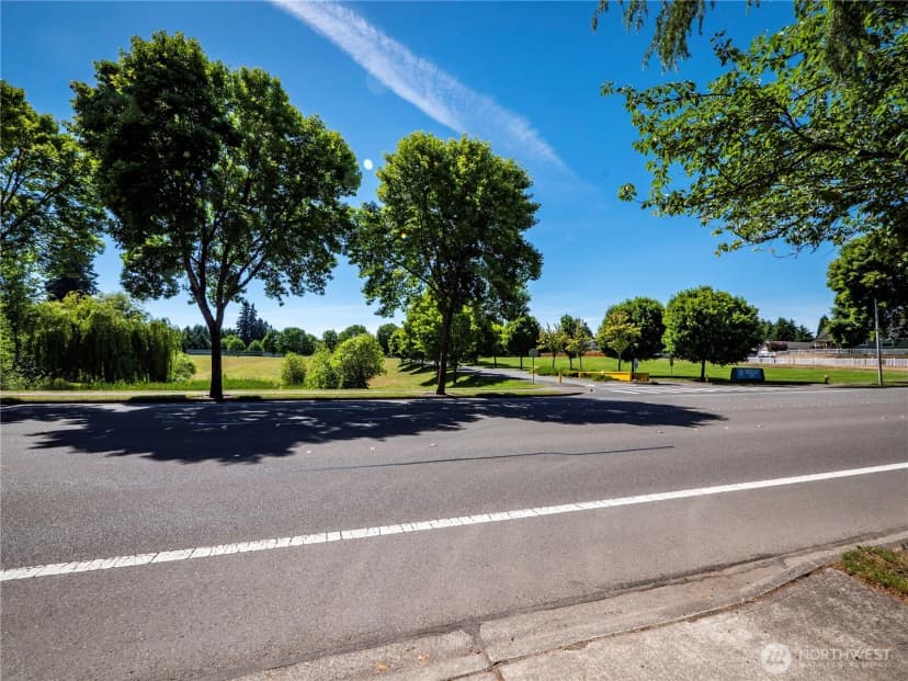 Property photo for 4742 Ruddell Road Se, Lacey photo 30