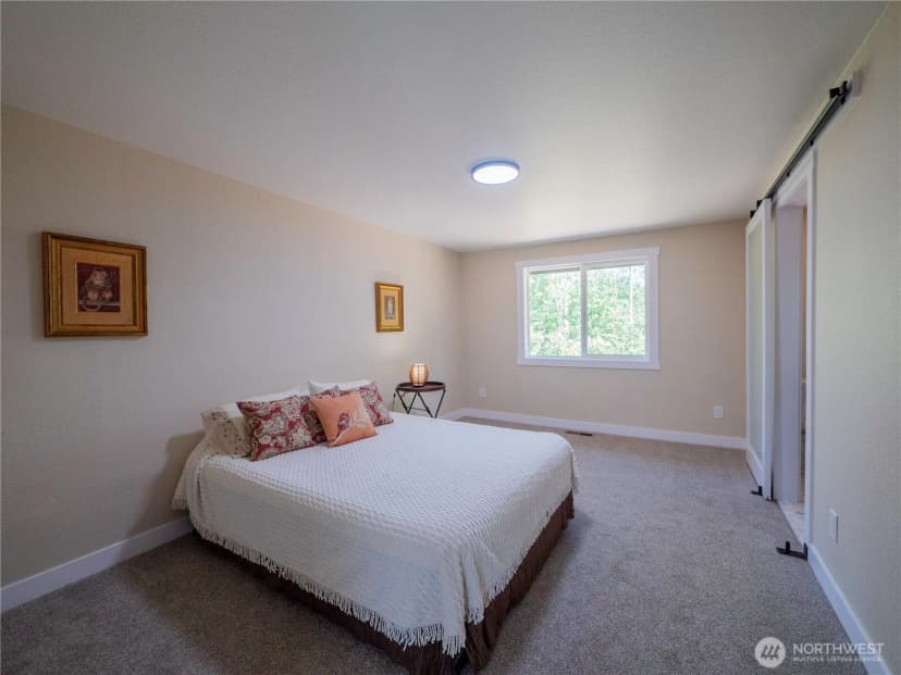 Property photo for 4742 Ruddell Road Se, Lacey photo 14