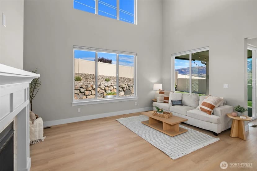 Property photo for 639 S Kent Avenue, East Wenatchee photo 14