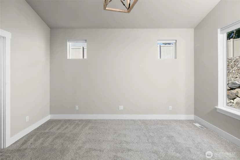 Property photo for 639 S Kent Avenue, East Wenatchee photo 23