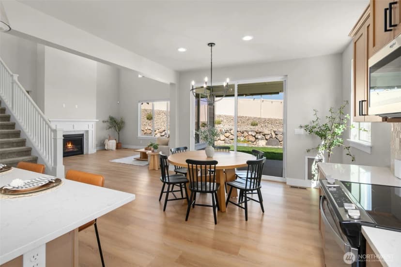 Property photo for 639 S Kent Avenue, East Wenatchee photo 16