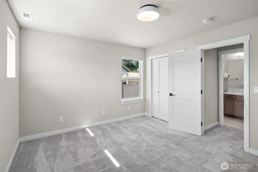 Property photo for 639 S Kent Avenue, East Wenatchee photo 28