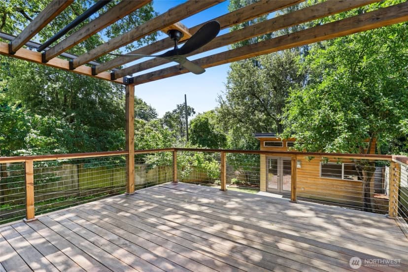 Property photo for 5507 20th Avenue S, Seattle photo 35
