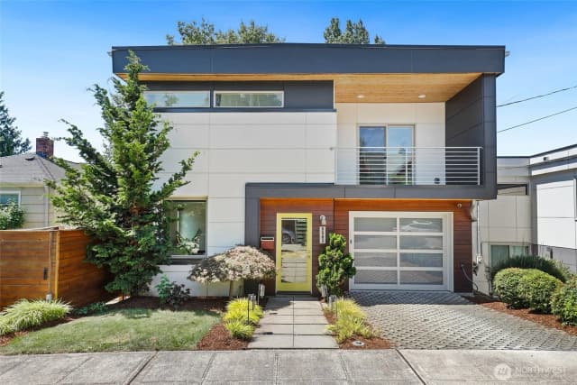 Property photo for 5507 20th Avenue S, Seattle