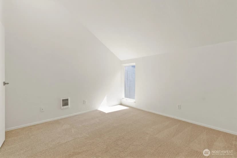 Property photo for 6582 137th Avenue Ne #415, Redmond photo 20