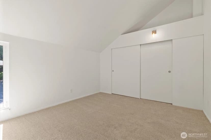 Property photo for 6582 137th Avenue Ne #415, Redmond photo 19
