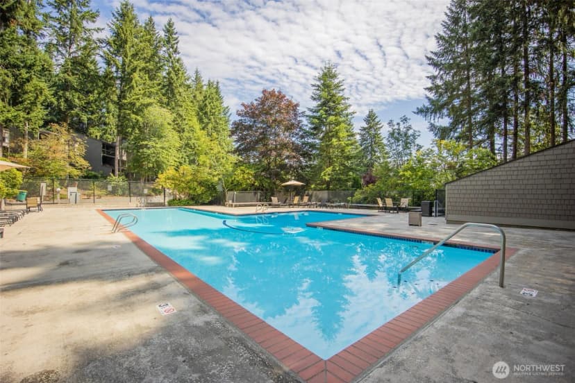 Property photo for 6582 137th Avenue Ne #415, Redmond photo 27