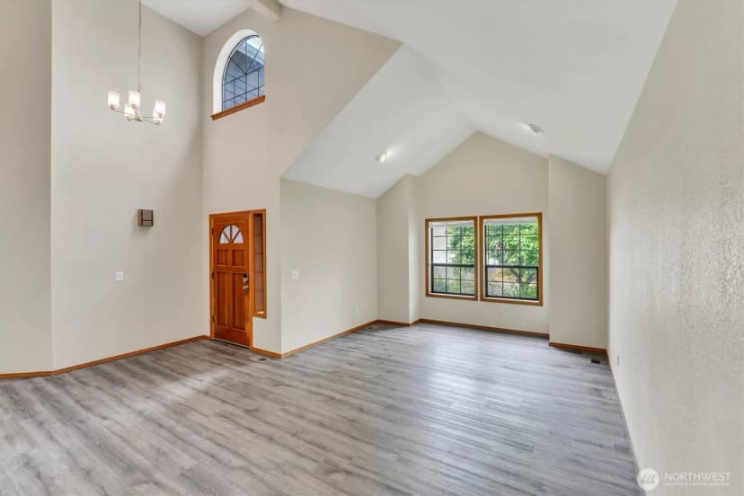 Property photo for 205 Spring Place, Enumclaw photo 8