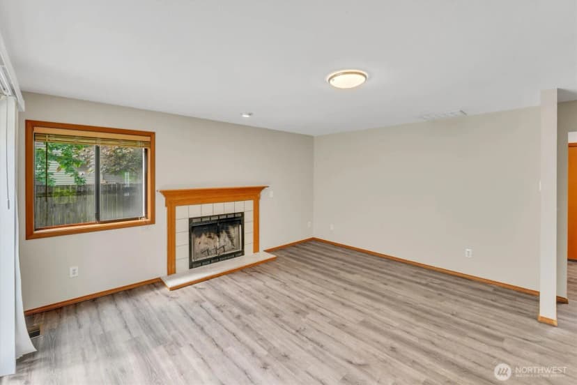 Property photo for 205 Spring Place, Enumclaw photo 9