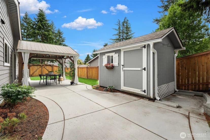 Property photo for 6203 144th Avenue Ne, Redmond photo 27