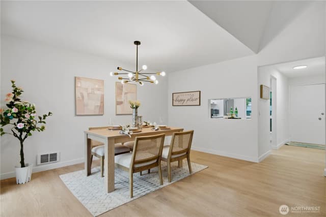 Property photo for 1603 103rd Pl Ne #o7, Bellevue photo 4