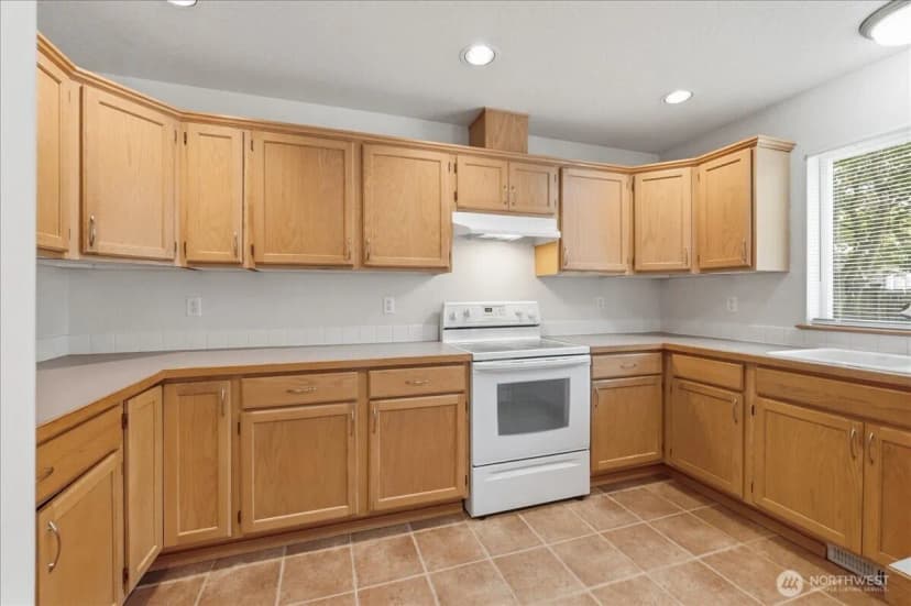 Property photo for 4227 Shale Street Se, Lacey photo 8