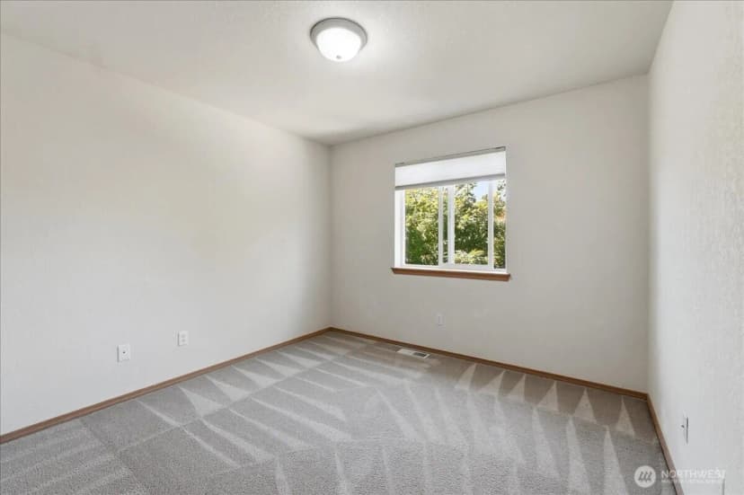 Property photo for 4227 Shale Street Se, Lacey photo 28