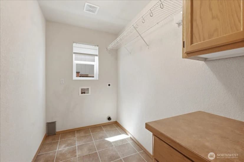 Property photo for 4227 Shale Street Se, Lacey photo 16