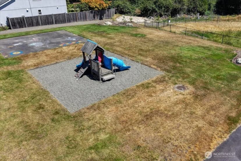 Property photo for 4227 Shale Street Se, Lacey photo 36