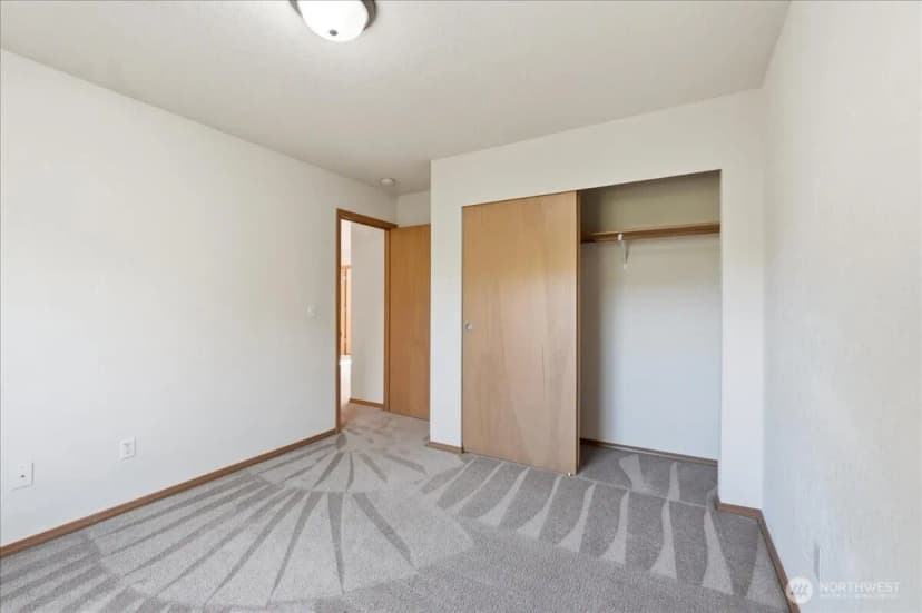 Property photo for 4227 Shale Street Se, Lacey photo 29