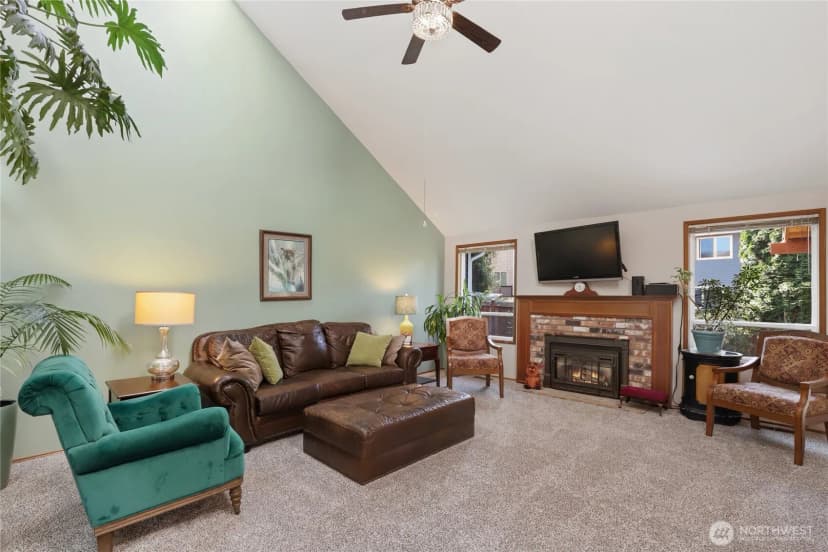 Property photo for 1407 289th Place, Federal Way photo 8