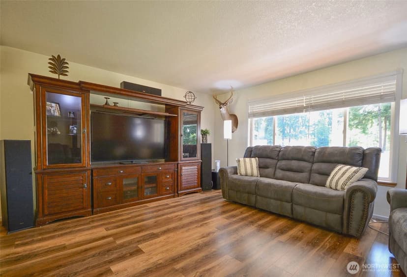 Property photo for 15016 Palmer Lane Se, Tenino photo 5