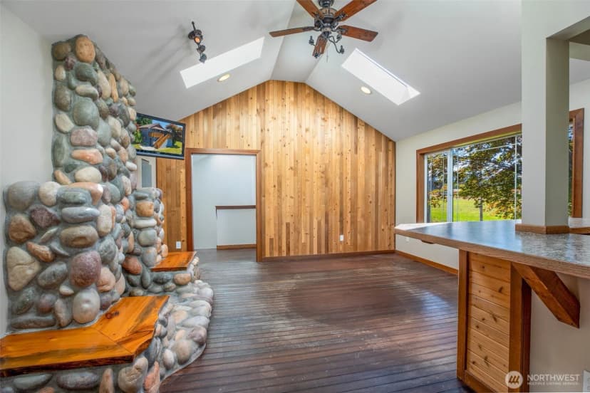Property photo for 31616 Ne 55th Street, Carnation photo 10