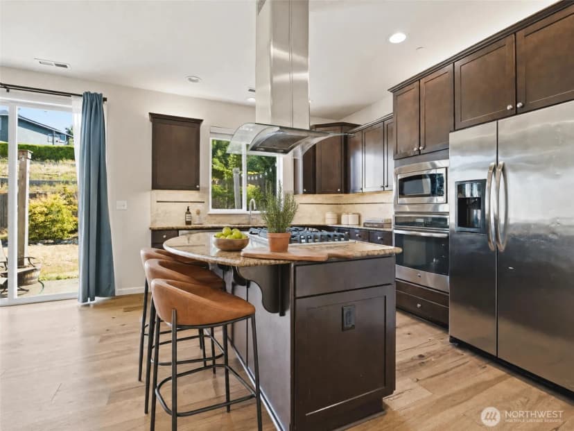 Property photo for 17306 111th Street E, Bonney Lake photo 9