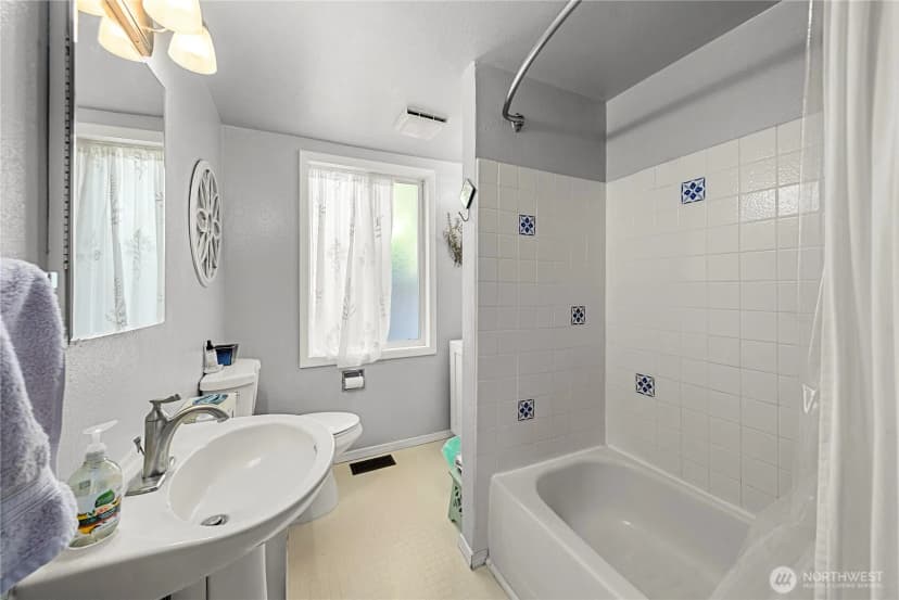 Property photo for 4106 Burnham Drive, Gig Harbor photo 25