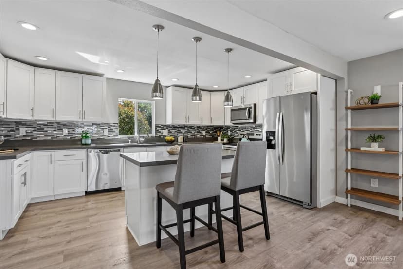 Property photo for 22719 1st Place W, Bothell photo 8
